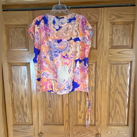 NINE WEST TOP - Picture 1 of 7